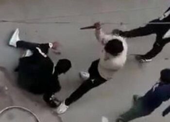 Man beaten with chair and stabbed in Delhi 