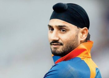 Harbhajan Singh Tests Covid-19 Positive